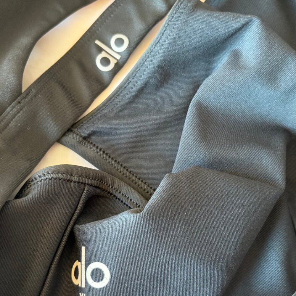 Alo Workout Bra - Size XL - Picture 6 of 6